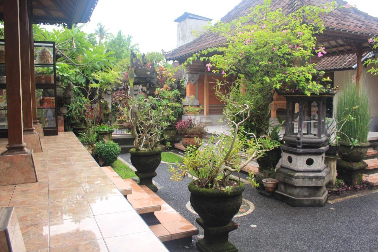 Intan Guest House Ubud Exteriör bild